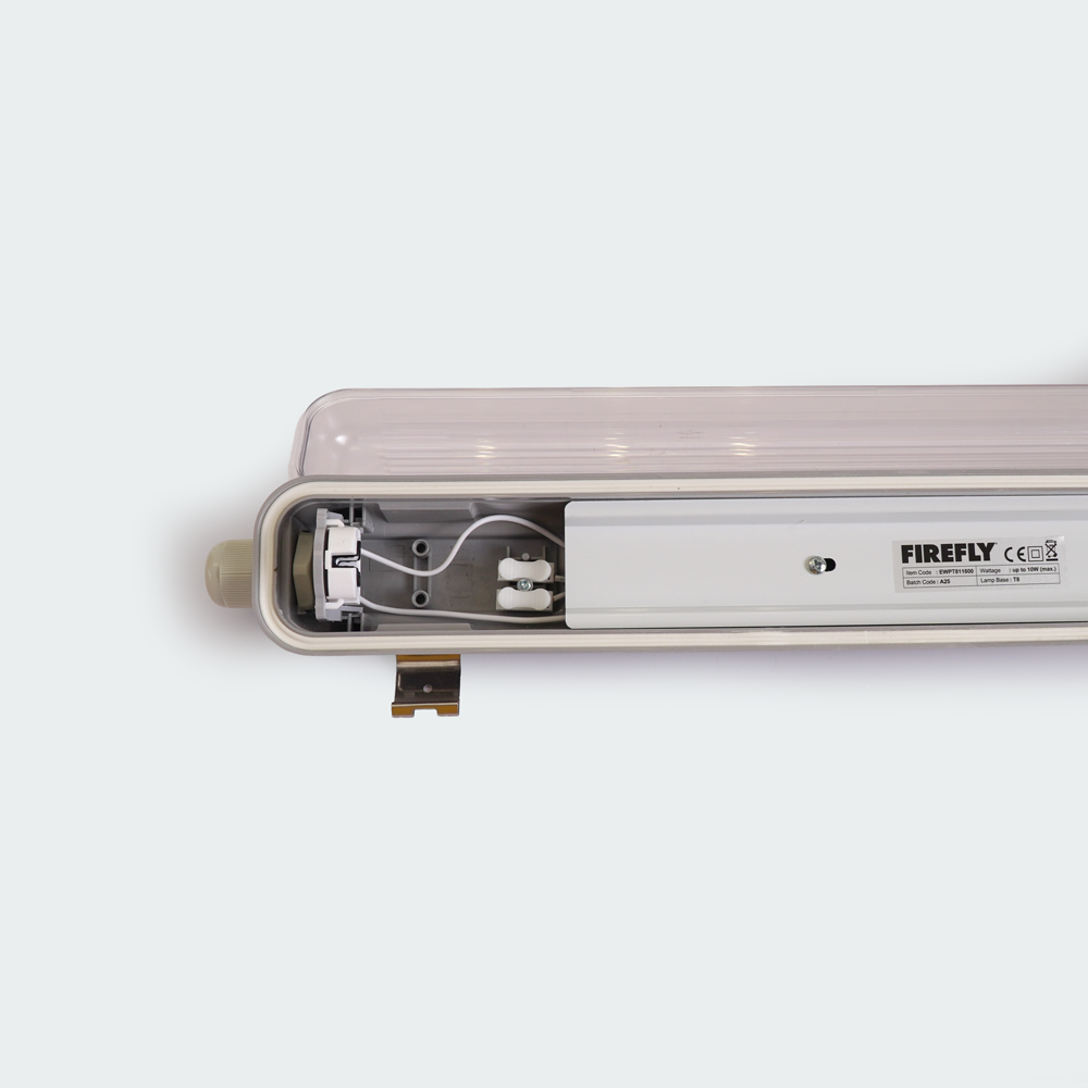 Firefly 3P Waterproof for T8 LED Tube with Reflector (Fixture only)