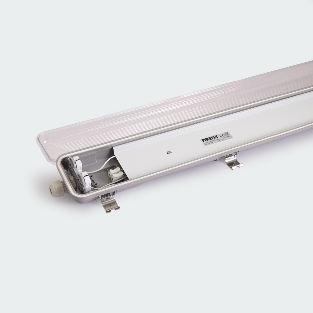 Firefly 3P Waterproof for T8 LED Tube with Reflector (Fixture only)