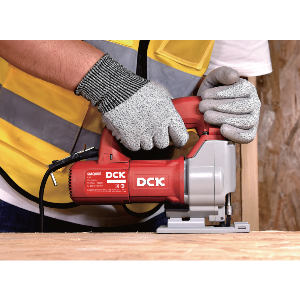DCK Jig Saw 580W with 3 orbital seeting and new Blade Change System (steel/wood)