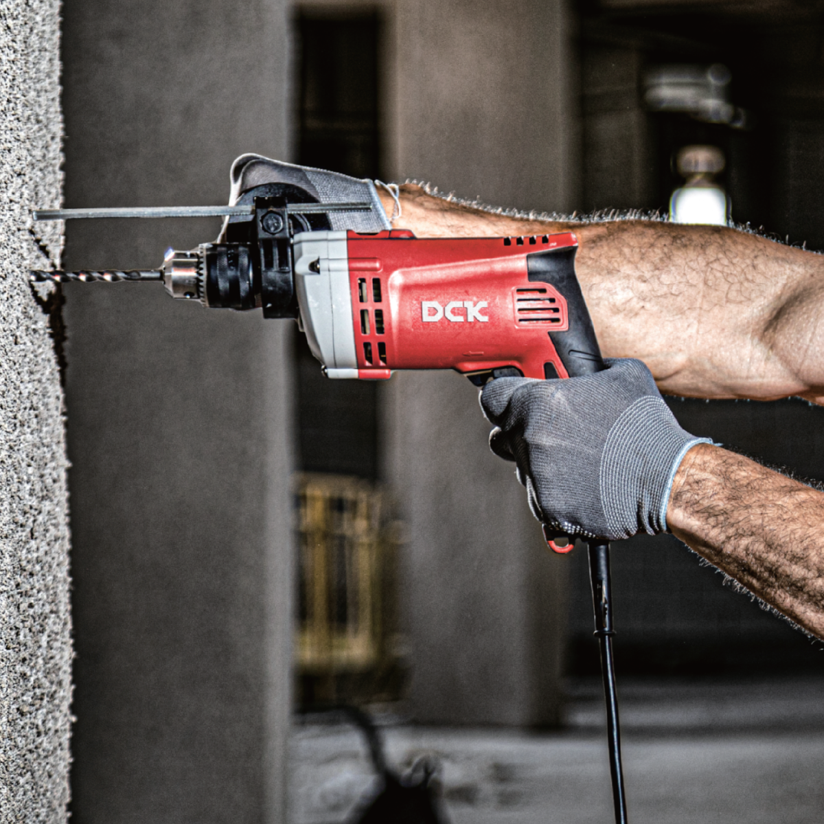 DCK Electric Impact Drill 710W with adjustable speed and two functions (Steel/Concrete/Woo
