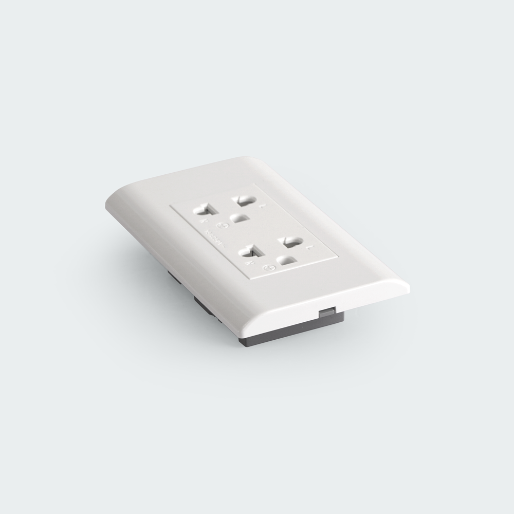 ROYU Plano Duplex Universal Outlet with Ground and Shutter Set - White