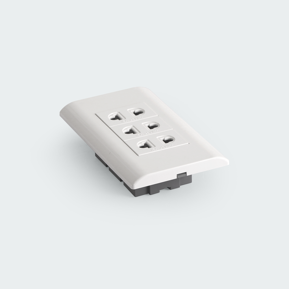 ROYU Plano 3 Gang Outlet Set - White