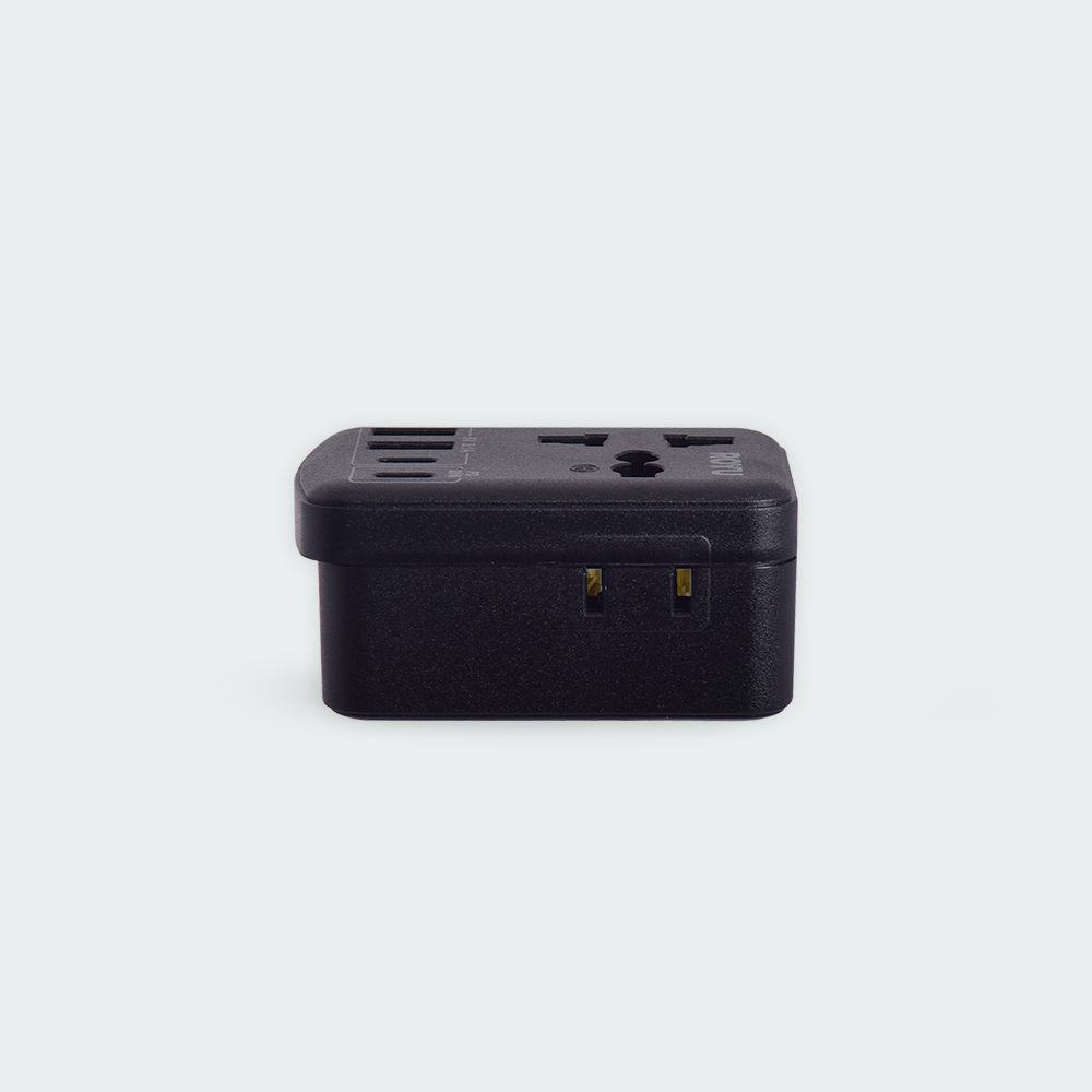 ROYU International + Flat Adapter w/ USB (2A+1C & 1 Fast C)
