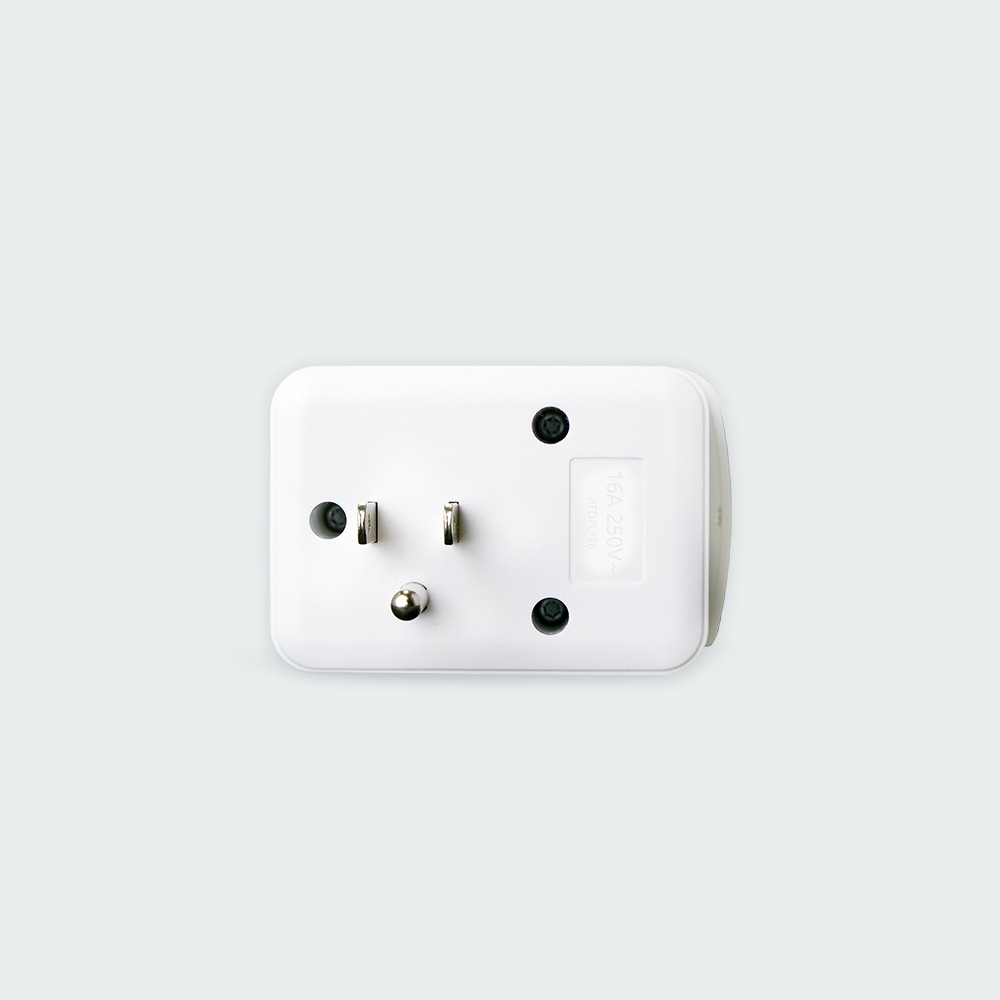 ROYU International + Flat Adapter w/ USB (2A+1C & 1 Fast C)