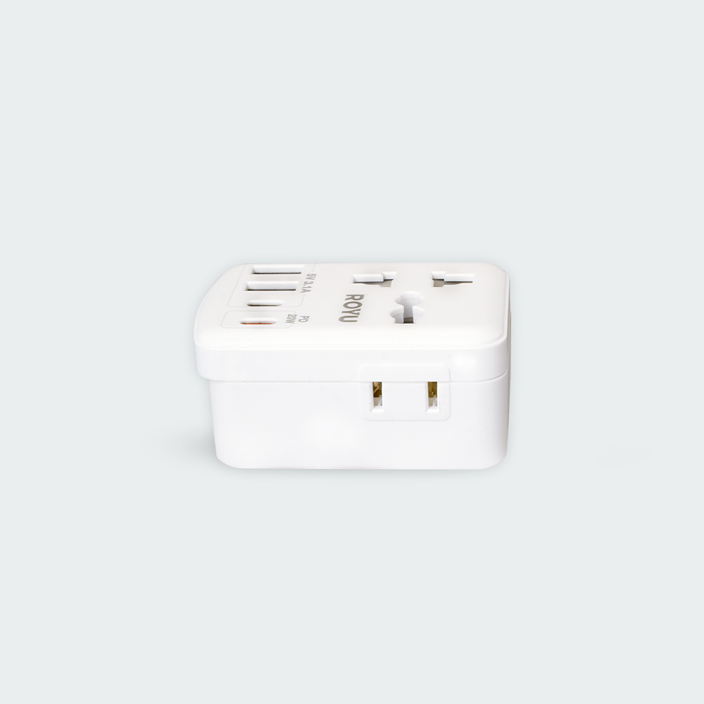 ROYU International + Flat Adapter w/ USB (2A+1C & 1 Fast C)